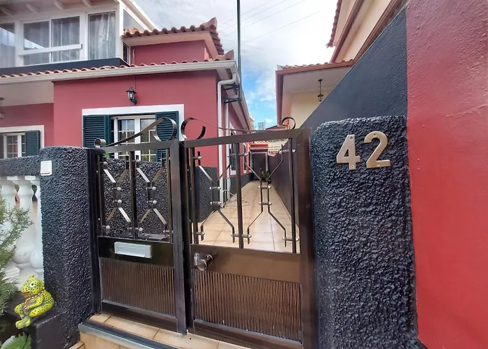 Maria's Wifi Park サンタナ