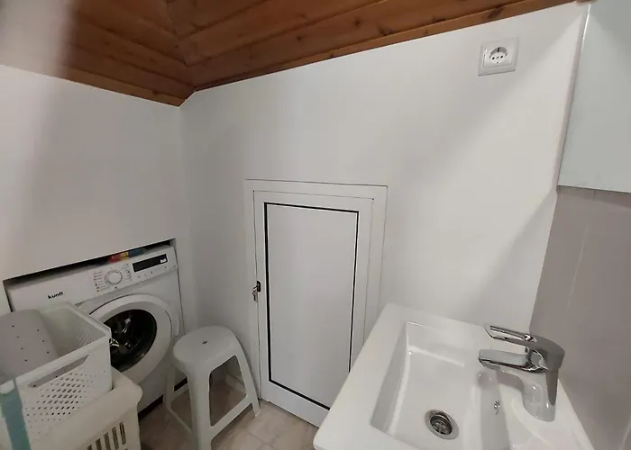 Maria's Wifi Park アパート サンタナ